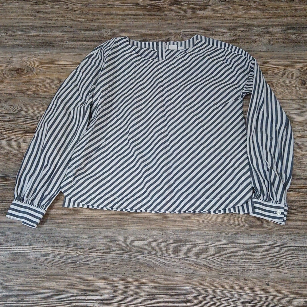 Gray & White Striped Button Detail Long Sleeve Lightweight Blouse Top